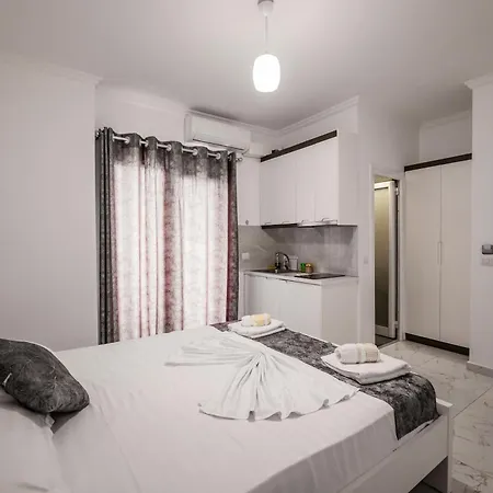 Irdi Apartamento 3*