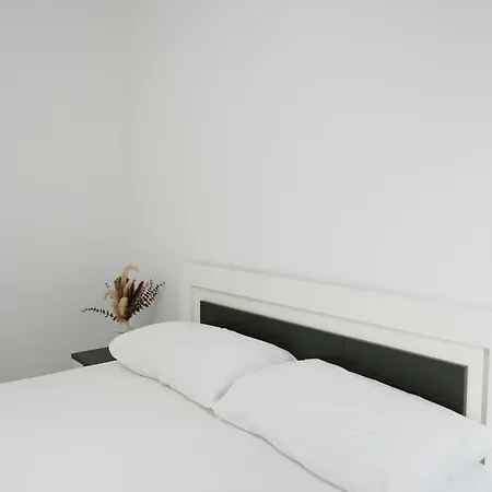 Eos Apartmán Ksamil