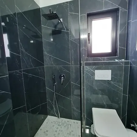 Irdi Apartment Ksamil