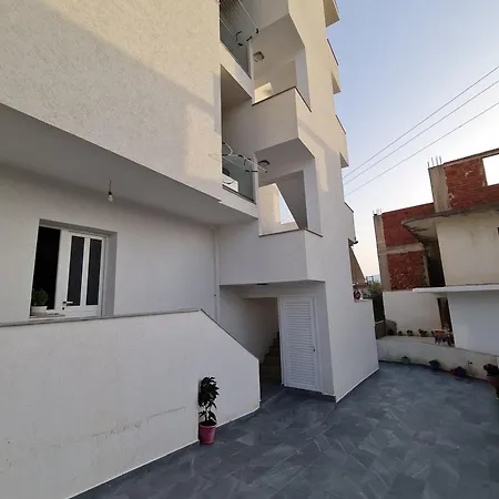 Irdi Apartment Ksamil