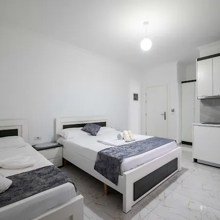 Apartment Irdi *